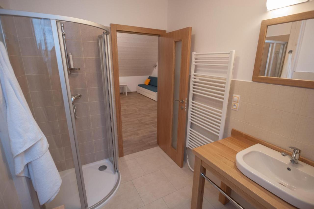 Roubenka Bila Appartement Buitenkant foto